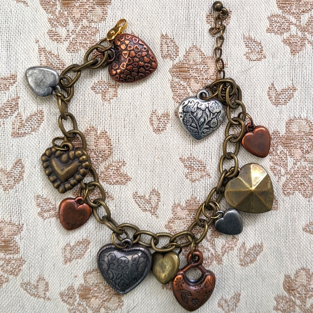 ⚡FREE W BUNDLE⚡ Mixed Metal Heart Bracelet
